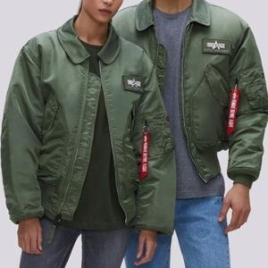 Alpha Industries Women's CWU 45/P
Flight Jacket Navy Air Force Small
Sage Green